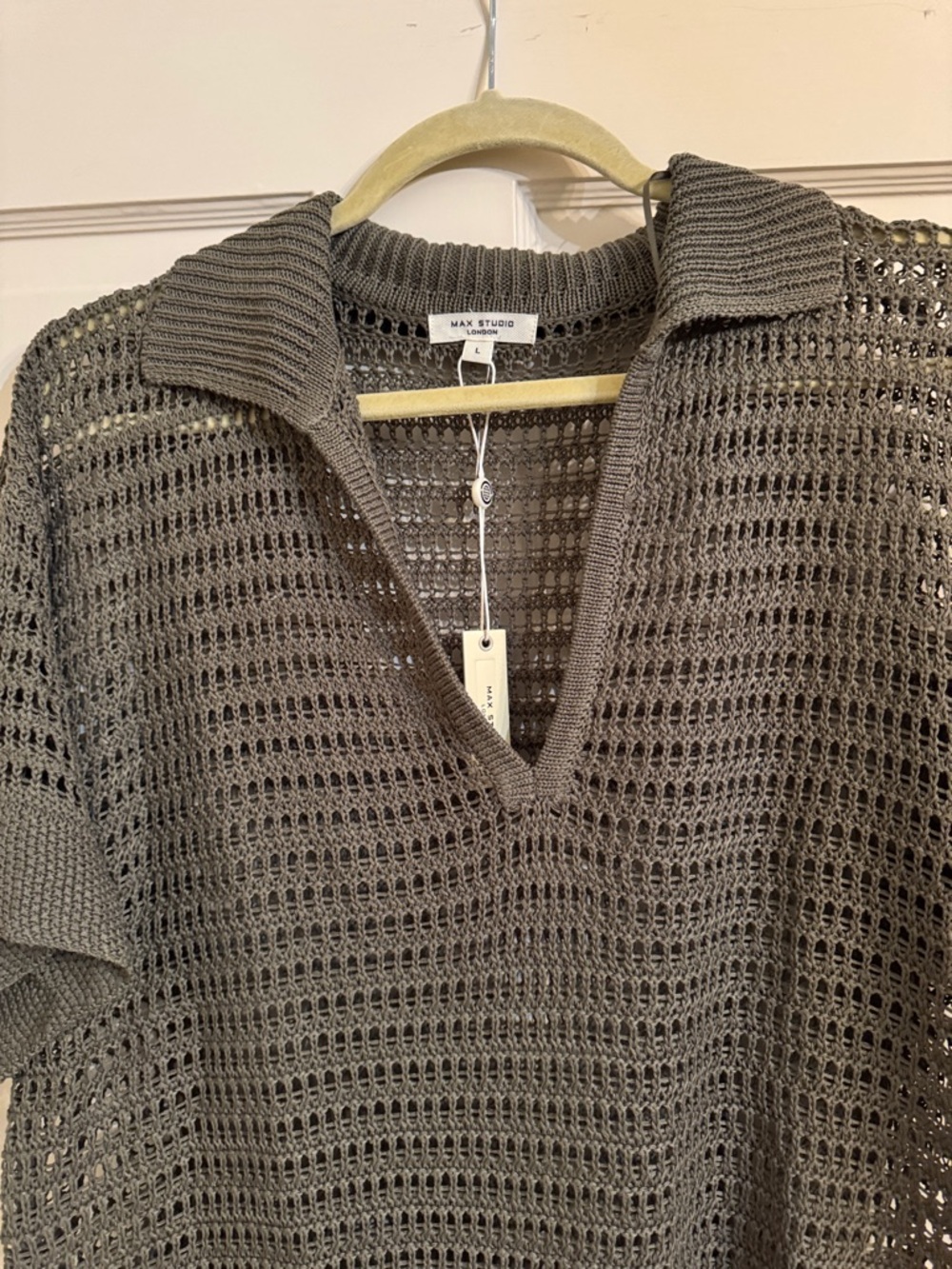 Max Studio Taupe/Olive Open-Weave V-Neck Polo Sweater